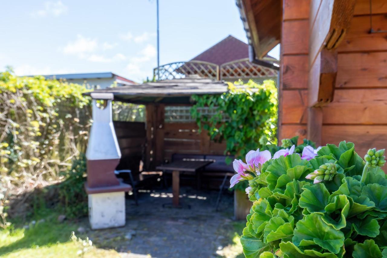 Domki Rekin Podgrzewany Basen Z Brodzikiem Oraz Klimatyzacja Rewal Dış mekan fotoğraf